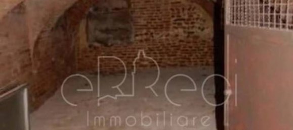 3 bedrooms Apartment in Mantua, Italy No. 346780 6