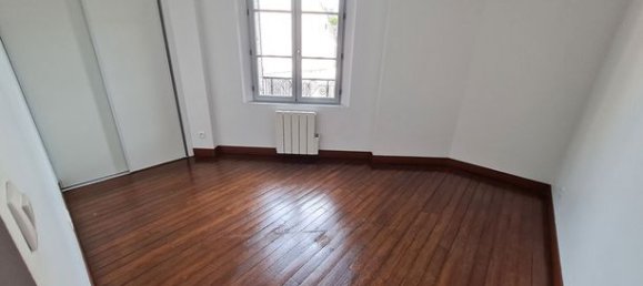 4 Schlafzimmer Haus in Illiers-Combray, France, Nr. 304849 3