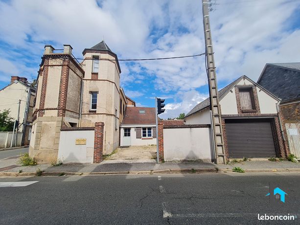 4 bedrooms House in Illiers-Combray, France No. 304849