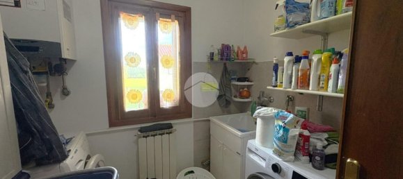 3 Schlafzimmer Wohnung in Santa Maria di Sala, Italy, Nr. 334885 26