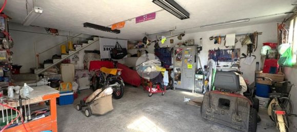 3 Schlafzimmer Wohnung in Santa Maria di Sala, Italy, Nr. 334885 32