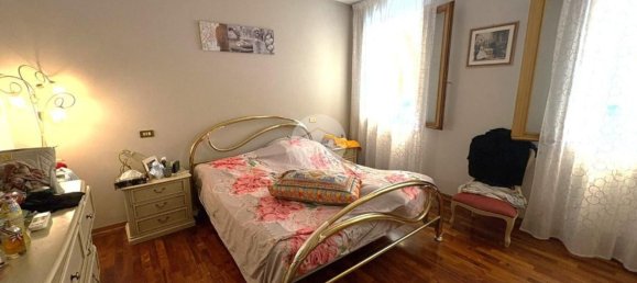 3 Schlafzimmer Wohnung in Santa Maria di Sala, Italy, Nr. 334885 18