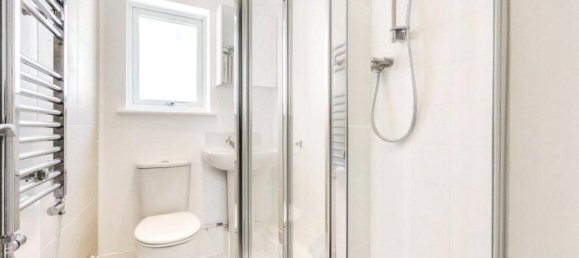 2 bedrooms Apartment in London, United Kingdom No. 12719 5