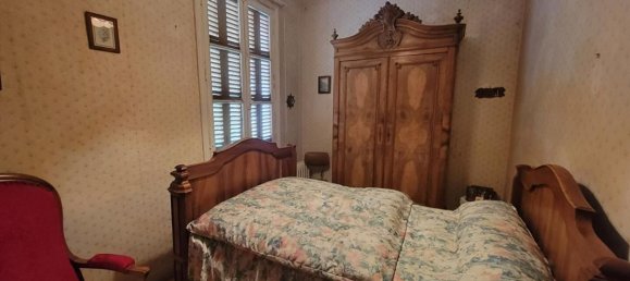 5 Schlafzimmer Haus in Betz-le-Chateau, France, Nr. 248186 17