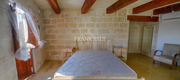 Casa de 3 dormitorios en Gharghur, Malta No. 6877 2