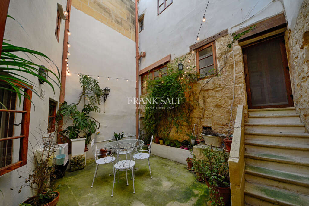 Casa de 3 dormitorios en Gharghur, Malta No. 6877