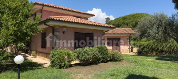 4 غرف نوم فيلا في Tarquinia, Italy رقم 277193 9