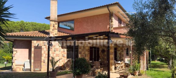 4 غرف نوم فيلا في Tarquinia, Italy رقم 277193 30