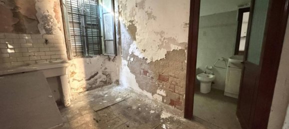 4 bedrooms House in Nizza Monferrato, Italy No. 356017 8