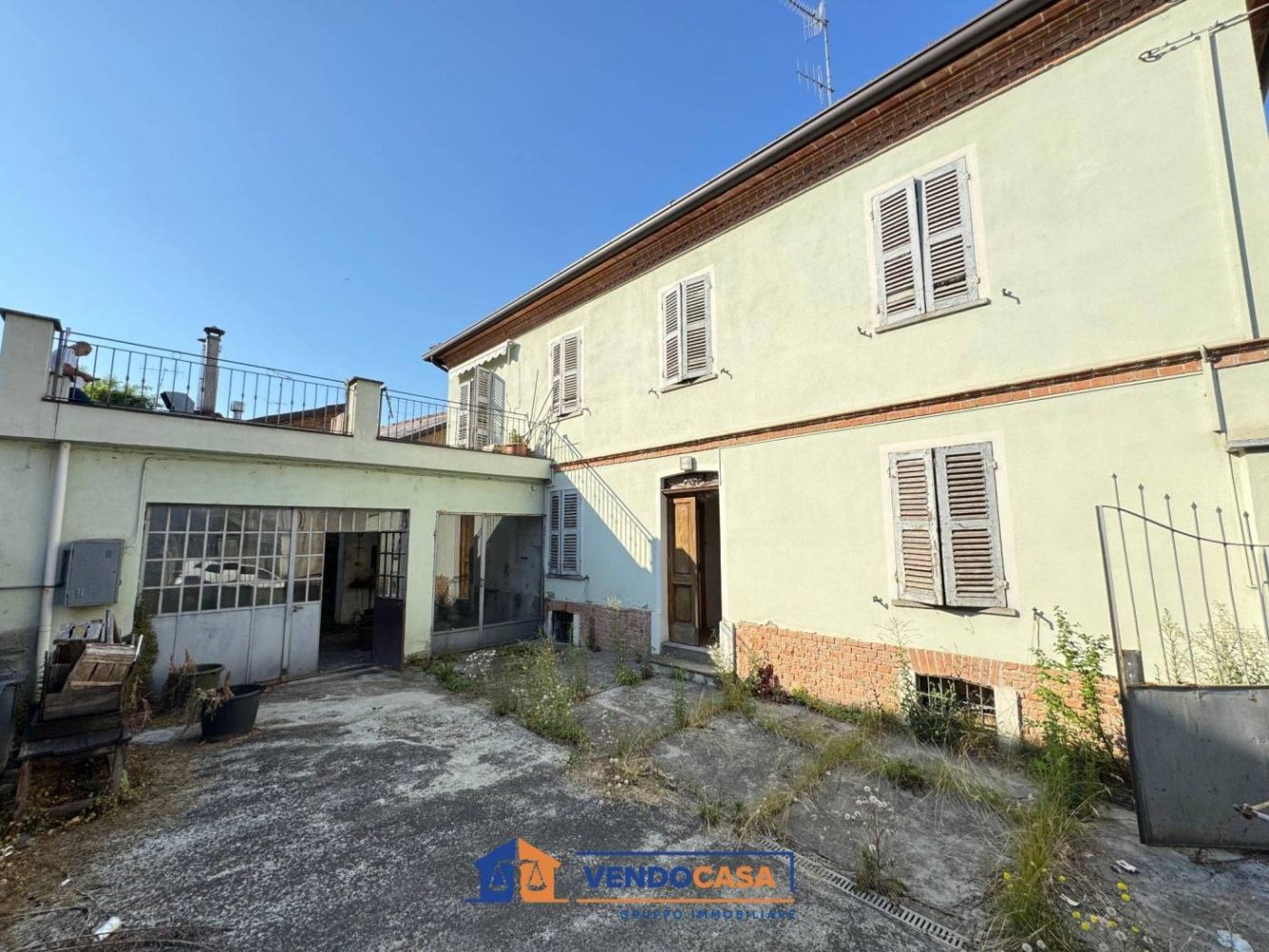 4 bedrooms House in Nizza Monferrato, Italy No. 356017