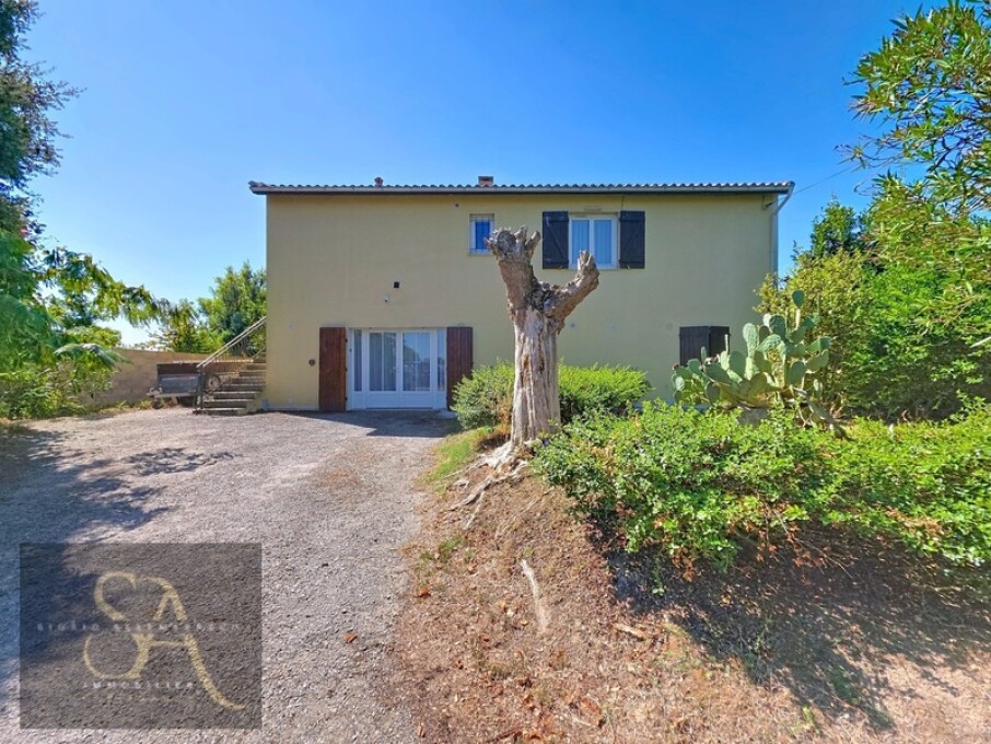 Casa de 4 dormitorios en Arzens, France No. 336593