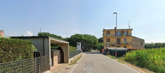 4 rooms Apartment in Verona, Italy No. 309165 17