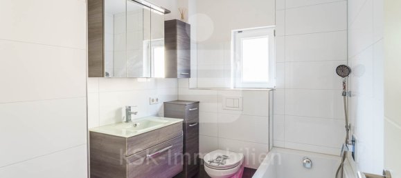 Adosado de 4 dormitorios en Rosrath, Germany No. 327259 3