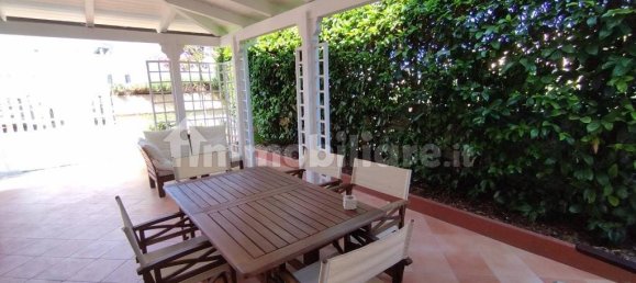 2 Schlafzimmer Wohnung in Ugento, Italy, Nr. 303903 9