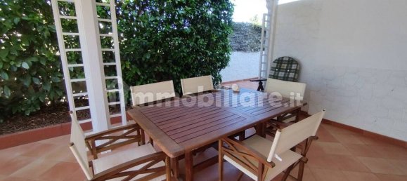 2 Schlafzimmer Wohnung in Ugento, Italy, Nr. 303903 8