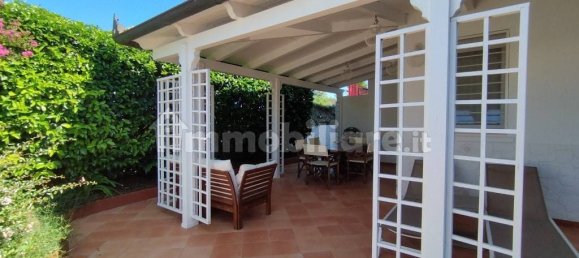 2 Schlafzimmer Wohnung in Ugento, Italy, Nr. 303903 5