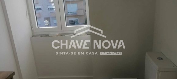 5 bedrooms House in Felgueiras, Portugal No. 42800 16