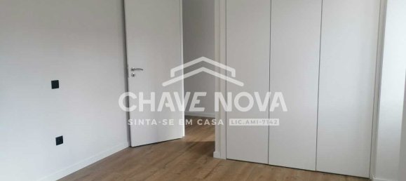 5 bedrooms House in Felgueiras, Portugal No. 42800 7