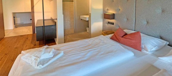 Apartamento de 2 dormitorios en Zell am See, Austria No. 181112 24