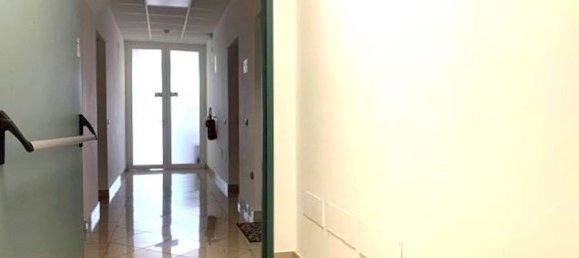 40m² Office in Aprilia, Italy No. 332375 4