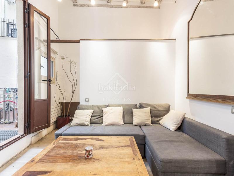 2 bedrooms Apartment in Ciutat Vella, Spain No. 156451