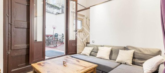 2 bedrooms Apartment in Ciutat Vella, Spain No. 156451 4