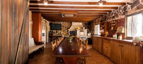 4 bedrooms Villa in Adeje, Spain No. 126149 16