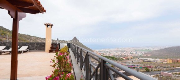 4 bedrooms Villa in Adeje, Spain No. 126149 4