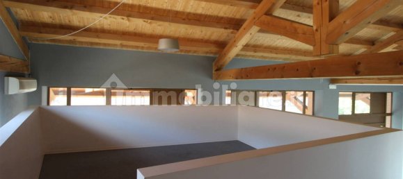 4-salle Propriété commerciale à Piacenza, Italy No. 207513 8