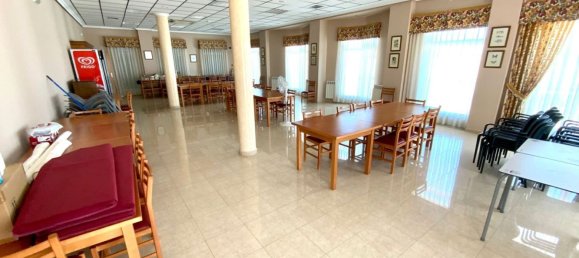 Propriété commerciale à San Cristobal de Entrevinas, Spain 2200m² No. 141094 23