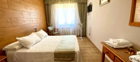 Propriété commerciale à San Cristobal de Entrevinas, Spain 2200m² No. 141094 49