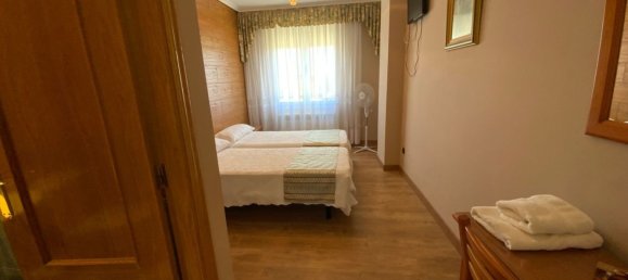 Propriété commerciale à San Cristobal de Entrevinas, Spain 2200m² No. 141094 31