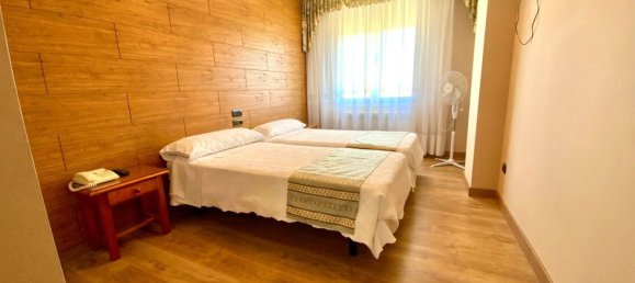 Propriété commerciale à San Cristobal de Entrevinas, Spain 2200m² No. 141094 32