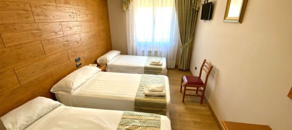 Propriété commerciale à San Cristobal de Entrevinas, Spain 2200m² No. 141094 40