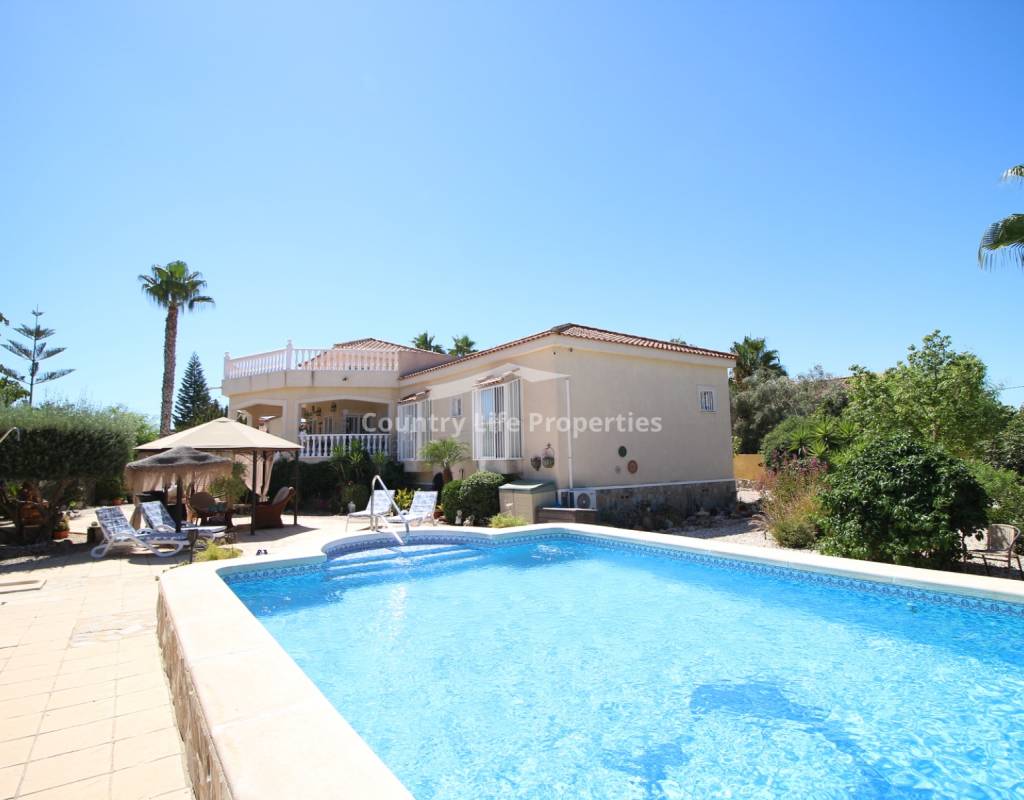 4 chambres Villa à Catral, Spain No. 241276