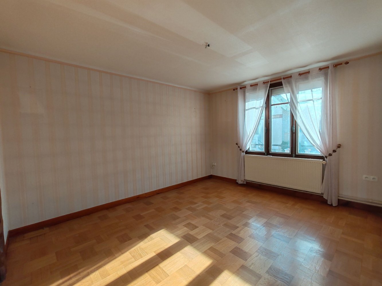 4 غرف نوم منزل في Compertrix, France رقم 153236