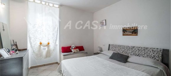3 Schlafzimmer Haus in Medesano, Italy, Nr. 380381 8