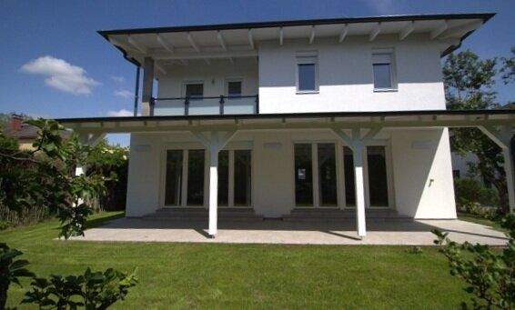 6 rooms House in Hagenbrunn, Austria No. 131711