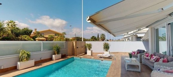 4 chambres Villa à Torrevieja, Spain No. 183547 2