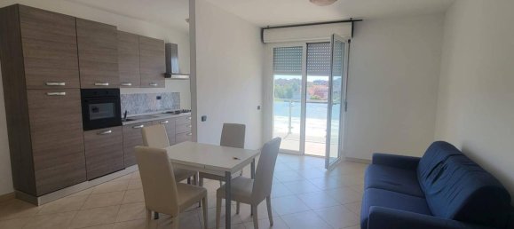 2 bedrooms Apartment in Rome, Italy No. 318382 4