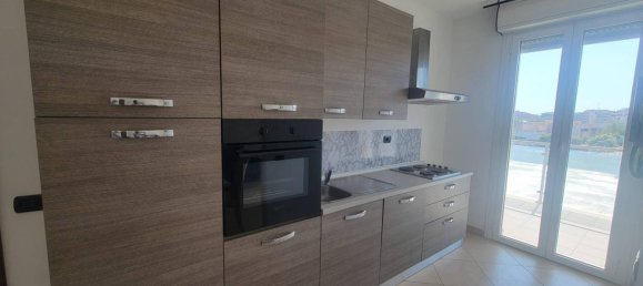 2 bedrooms Apartment in Rome, Italy No. 318382 6