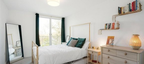 1 bedroom Apartment in London, United Kingdom No. 3581 5