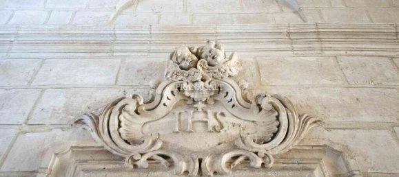 4 غرف نوم فندق في Zabbar, Malta رقم 2114 12