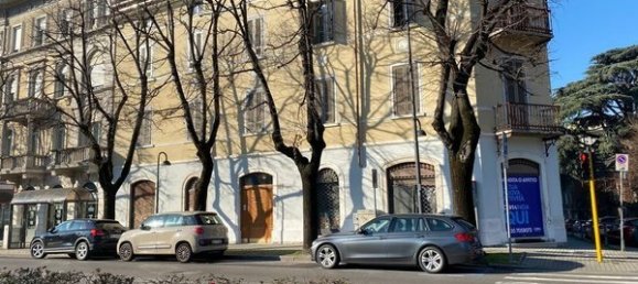 Propriété commerciale à Brescia, Italy 120m² No. 116490 4