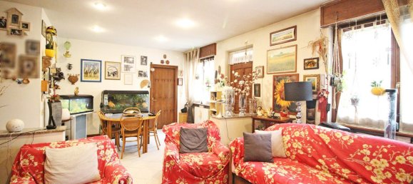 3 Schlafzimmer Haus in Lacchiarella, Italy, Nr. 358014 6
