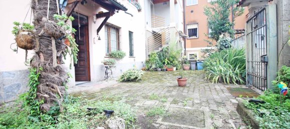 3 Schlafzimmer Haus in Lacchiarella, Italy, Nr. 358014 17
