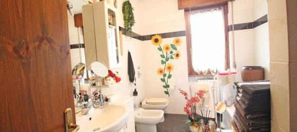 3 Schlafzimmer Haus in Lacchiarella, Italy, Nr. 358014 13