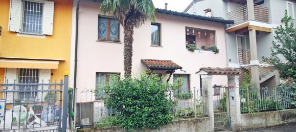 3 Schlafzimmer Haus in Lacchiarella, Italy, Nr. 358014 2