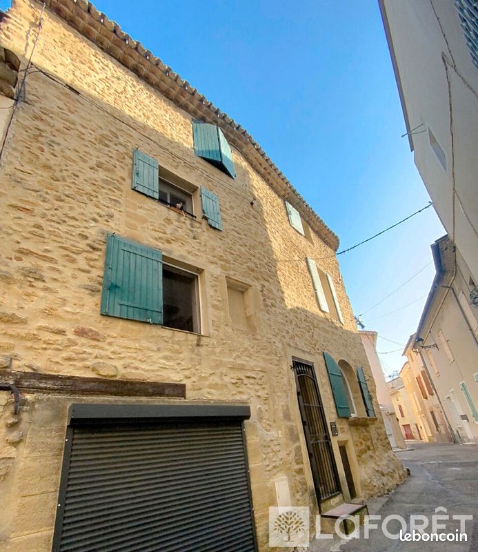 3 chambres Maison de ville à Courthézon, France No. 279076