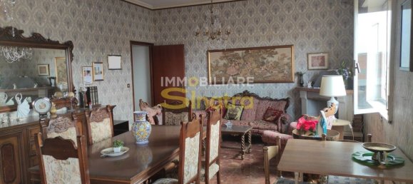 6-Zimmer Wohnung in Paternò, Italy, Nr. 177398 2